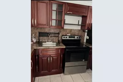 4424 W 12th Ln #7, Hialeah, FL 33012 - Photo 2