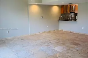 1651 NE 115th St, Miami, FL 33181 - Photo 4