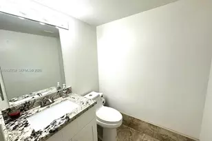 850 SW 138th Ave, Pembroke Pines, FL 33027 - Photo 16