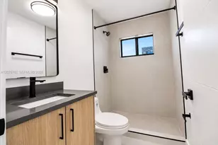 1834 NW 63rd St, Miami, FL 33147 - Photo 10
