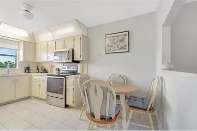 10145 Sunrise Lakes Blvd #403, Sunrise, FL 33322 - Photo 12