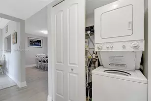 10145 Sunrise Lakes Blvd, Sunrise, FL 33322 - Photo 20