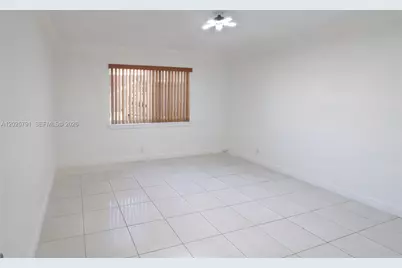 11195 SW 1st St #119, Sweetwater, FL 33174 - Photo 16