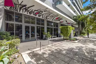 121 NE 34th St, Miami, FL 33137 - Photo 34