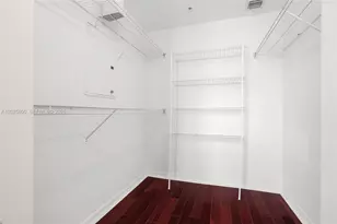 2421 NE 65th St, Fort Lauderdale, FL 33308 - Photo 16
