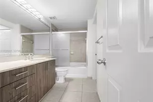 2421 NE 65th St, Fort Lauderdale, FL 33308 - Photo 12
