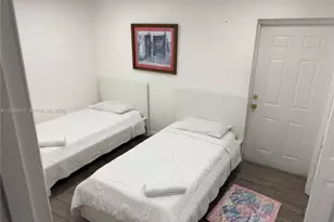 19640 Lenaire Dr, Cutler Bay, FL 33157 - Photo 16