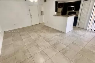 10670 SW 156th Pl, Miami, FL 33196 - Photo 12