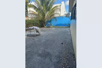 7024 NW 6th Ave #1, Miami, FL 33150 - Photo 4