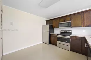 10161 W Sunrise Blvd, Plantation, FL 33322 - Photo 4