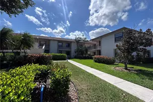 9577 W McNab Rd, Tamarac, FL 33321 - Photo 26