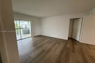 731 N Pine Island Rd, Plantation, FL 33324 - Photo 18