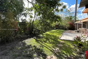 6560 NW 25th Ct, Sunrise, FL 33313 - Photo 10