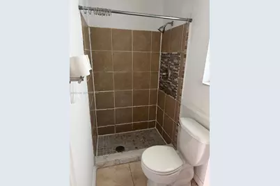 6560 NW 25th Ct, Sunrise, FL 33313 - Photo 8
