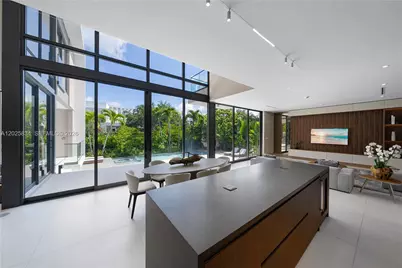 571 Glenridge Rd, Key Biscayne, FL 33149 - Photo 14