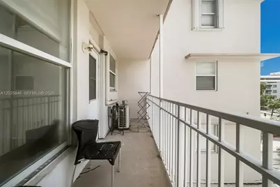 1300 Lincoln Rd #B402, Miami Beach, FL 33139 - Photo 6