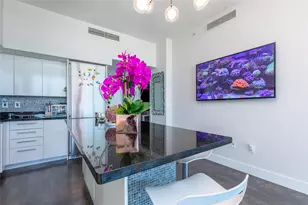 92 SW 3rd St, Miami, FL 33130 - Photo 8