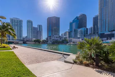 92 SW 3rd St #5108, Miami, FL 33130 - Photo 32
