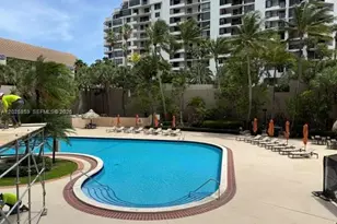 540 Brickell Key Dr, Miami, FL 33131 - Photo 8