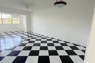 8595 Sunrise Lakes Blvd, Sunrise, FL 33322 - Photo 6