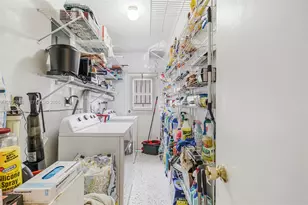 251 NW 60th Ct, Miami, FL 33126 - Photo 22