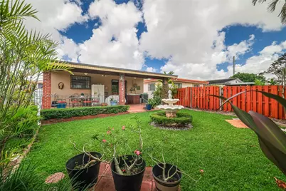 251 NW 60th Ct, Miami, FL 33126 - Photo 32