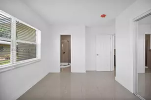6891 SW 7th St, Margate, FL 33068 - Photo 20