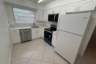 7715 SW 86th St, Miami, FL 33143 - Photo 4