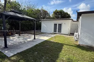 1816 NW 25th Terrace, Fort Lauderdale, FL 33311 - Photo 28