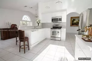 8224 SW 157th Ct, Miami, FL 33193 - Photo 2