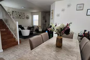 8652 NW 112th Ct, Doral, FL 33178 - Photo 6