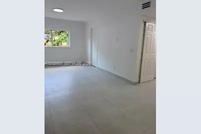 3680 N 56th Ave #823, Hollywood, FL 33021 - Photo 4