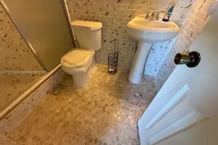 6101 N Falls Cir Dr, Lauderhill, FL 33319 - Photo 22