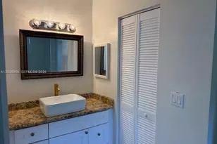 6101 N Falls Cir Dr, Lauderhill, FL 33319 - Photo 30