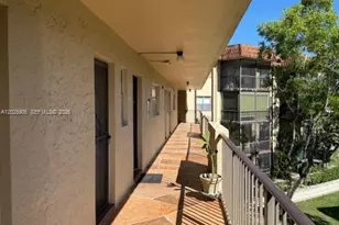 6101 N Falls Cir Dr, Lauderhill, FL 33319 - Photo 34