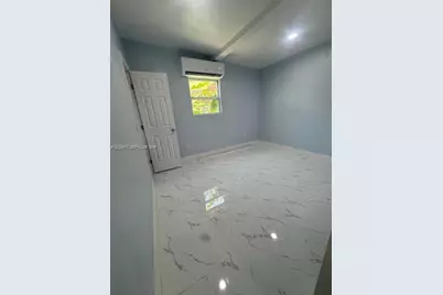 10011 SW 164th Ter #2, Miami, FL 33157 - Photo 2