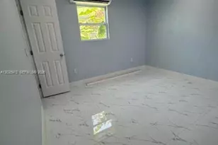 10011 SW 164th Terrace, Miami, FL 33157 - Photo 2