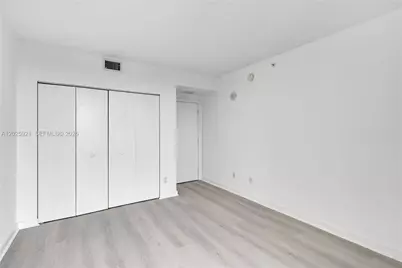 4250 Biscayne Blvd #914, Miami, FL 33137 - Photo 10