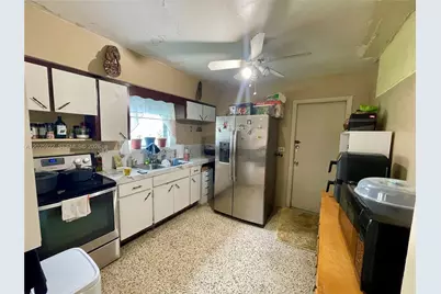 1874 NW 19th St, Miami, FL 33125 - Photo 14