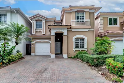 11184 NW 73rd St, Doral, FL 33178 - Photo 6