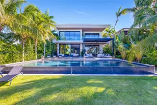 200 W Rivo Alto Dr, Miami Beach, FL 33139 - Photo 4