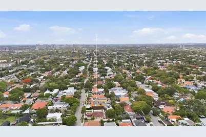1745 SW 17th St #2, Miami, FL 33145 - Photo 30