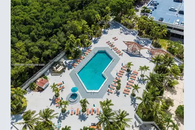 100 Bayview Dr #503, Sunny Isles Beach, FL 33160 - Photo 20