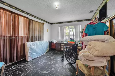 5065 SW 90th Ct, Miami, FL 33165 - Photo 22