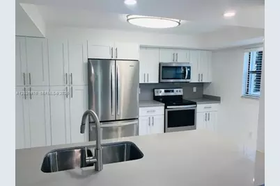16171 Blatt Blvd #101, Weston, FL 33326 - Photo 8