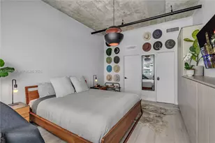1000 West Ave, Miami Beach, FL 33139 - Photo 12