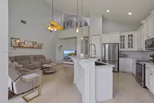 12210 NW 77th Manor, Parkland, FL 33076 - Photo 10