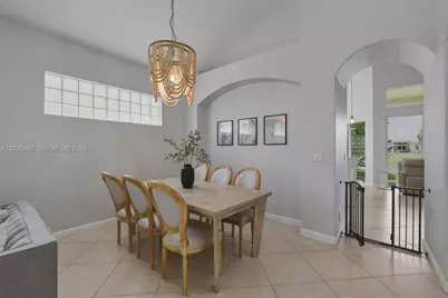 12210 NW 77th Mnr, Parkland, FL 33076 - Photo 8