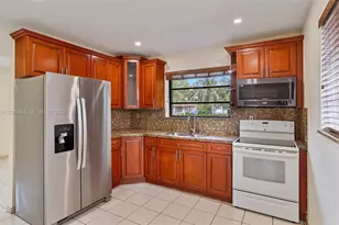 337 Grand Canal Dr, Miami, FL 33144 - Photo 8