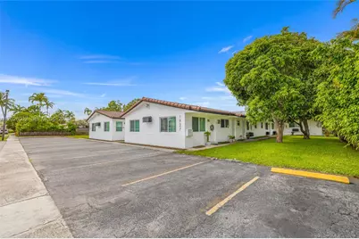 1927/1929 Roosevelt St #1-10, Hollywood, FL 33020 - Photo 2